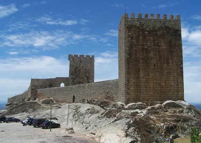 Casa Pissarra * Linhares (Guarda)